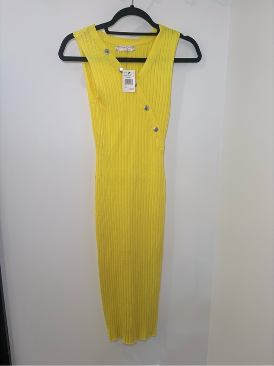 Jolie & Joy by FCT With Love Dresses & Skirts - Jolie & Joy Yellow Ribbed Midi Sweater Dress Medium NWT
